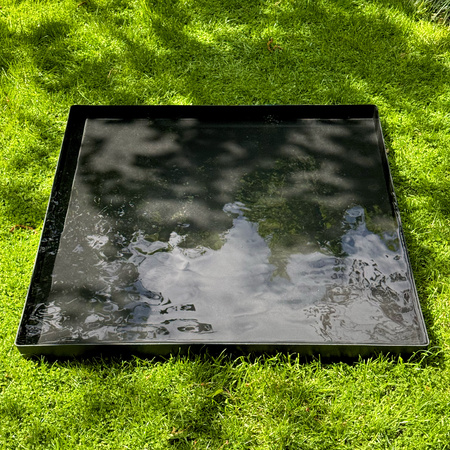 Wasserschale / Wasserspiegel Quadratische 80, Gartendekoration für Terrasse und Rasen, Dekorative Schachtabdeckung